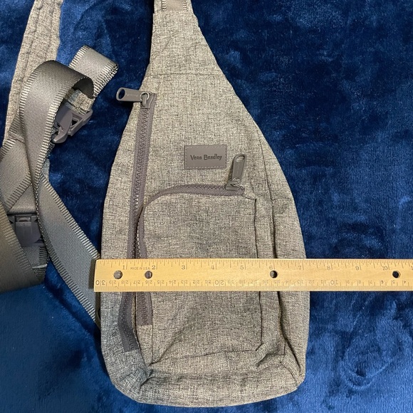 FANTASTIC CONDITION Vera Bradley Mini Sling in Reactive Heather Gray - Picture 12 of 12